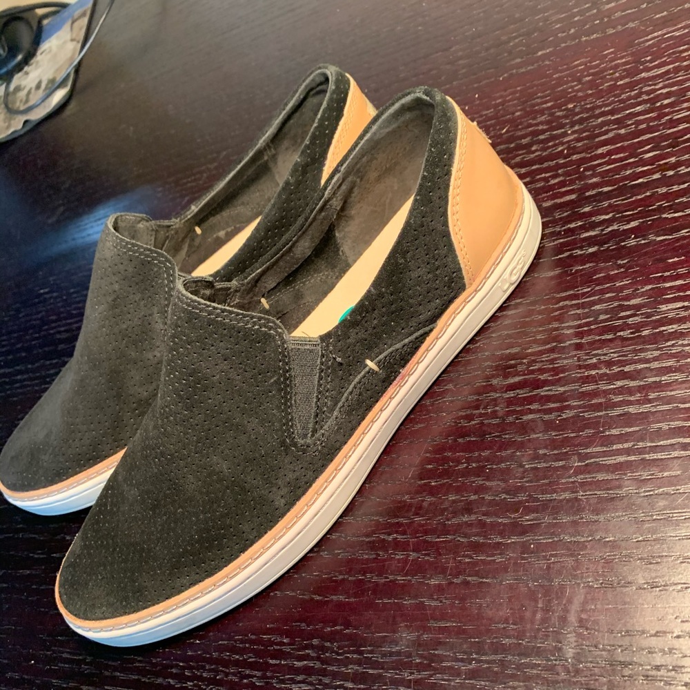 UGG Bren Slip-ons
